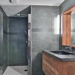 בית נופש In With Sauna Baraque de Fraiture